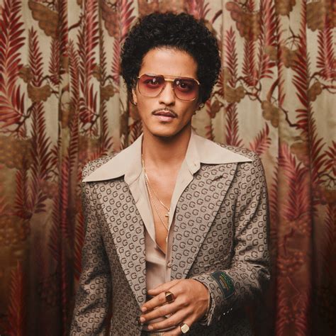 bruno mars naked|bruno mars pirocudo